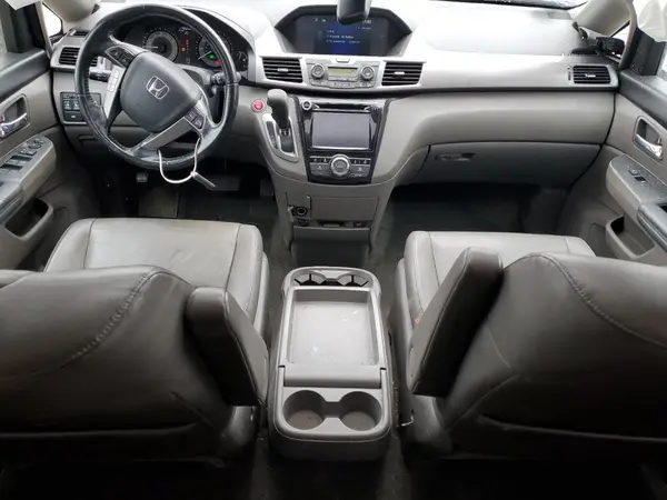 5FNRL5H67HB008355 2017 HONDA ODYSSEY - Image 8