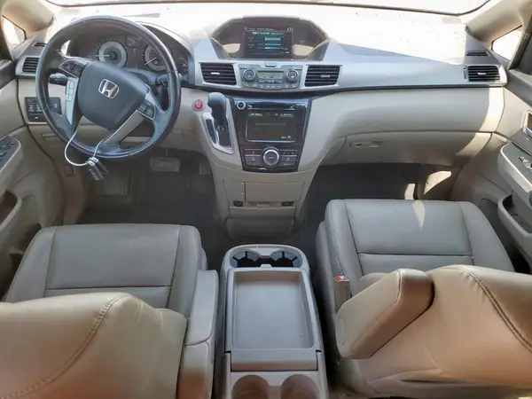 5FNRL5H67HB022708 2017 HONDA ODYSSEY - Image 8