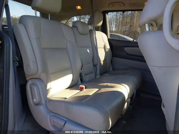 5FNRL5H67HB025107 2017 HONDA ODYSSEY - Image 8