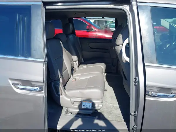 5FNRL5H68GB014132 2016 HONDA ODYSSEY - Image 8