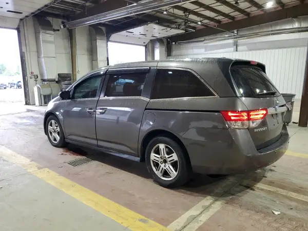 5FNRL5H68GB027589 2016 HONDA ODYSSEY - Image 2