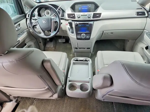 5FNRL5H68GB044697 2016 HONDA ODYSSEY - Image 8