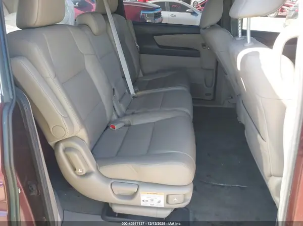 5FNRL5H68GB049642 2016 HONDA ODYSSEY - Image 8