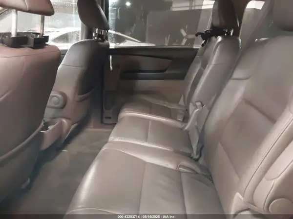 5FNRL5H68GB080678 2016 HONDA ODYSSEY - Image 8