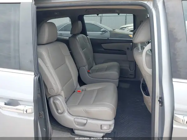 5FNRL5H68GB091809 2016 HONDA ODYSSEY - Image 8