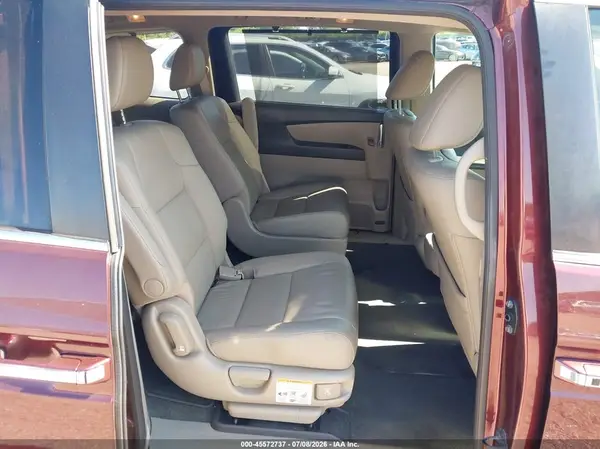 5FNRL5H68GB098632 2016 HONDA ODYSSEY - Image 8
