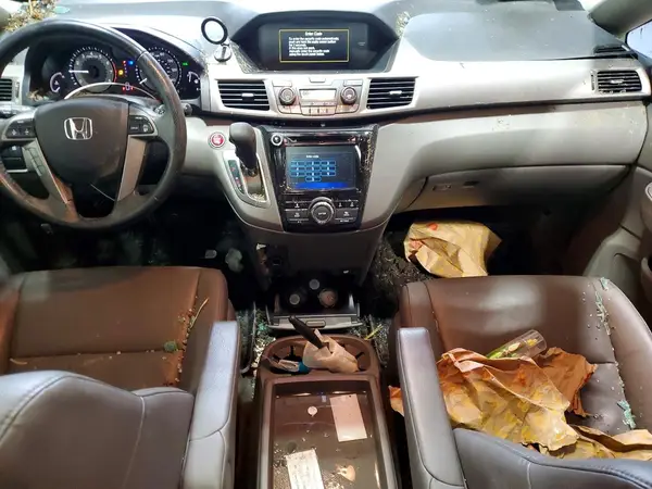 5FNRL5H68GB099733 2016 HONDA ODYSSEY - Image 8