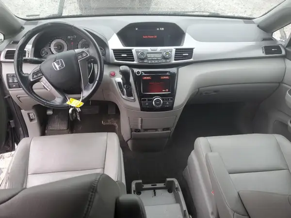 5FNRL5H68GB102842 2016 HONDA ODYSSEY - Image 8