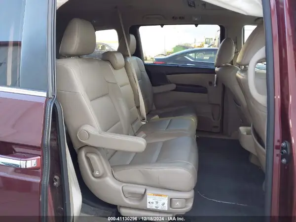5FNRL5H68GB105661 2016 HONDA ODYSSEY - Image 8