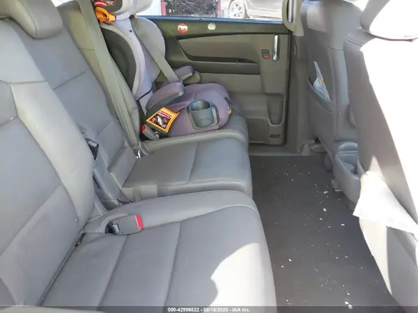 5FNRL5H68GB152737 2016 HONDA ODYSSEY - Image 8