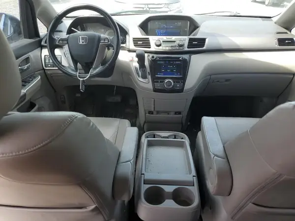5FNRL5H68GB165990 2016 HONDA ODYSSEY - Image 8