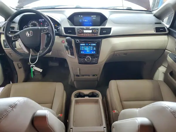 5FNRL5H68HB002693 2017 HONDA ODYSSEY - Image 8