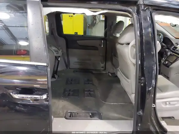 5FNRL5H68HB002709 2017 HONDA ODYSSEY - Image 8