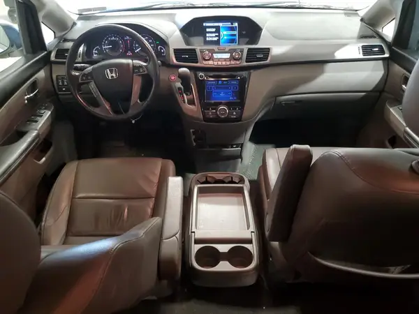 5FNRL5H68HB004167 2017 HONDA ODYSSEY - Image 8