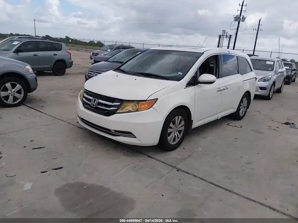 5FNRL5H68HB005075 2017 HONDA ODYSSEY - Image 2