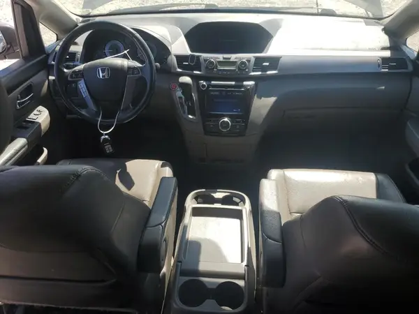 5FNRL5H68HB005156 2017 HONDA ODYSSEY - Image 8
