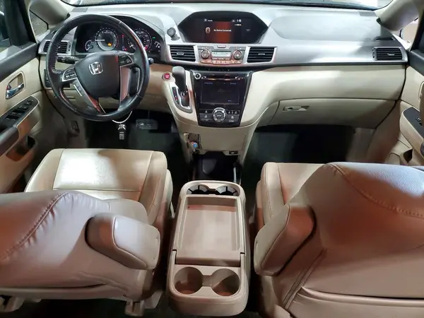 5FNRL5H68HB007781 2017 HONDA ODYSSEY - Image 8