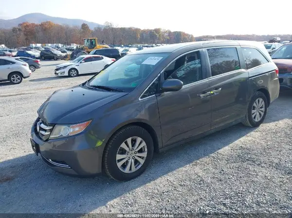 5FNRL5H68HB008171 2017 HONDA ODYSSEY - Image 2
