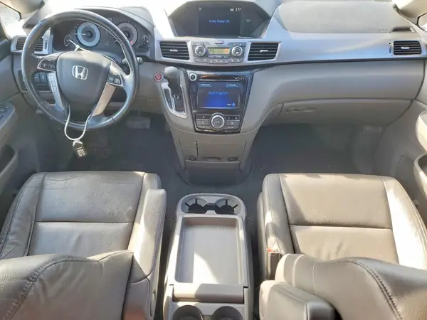 5FNRL5H68HB012009 2017 HONDA ODYSSEY - Image 8