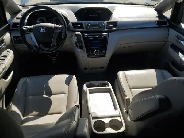 5FNRL5H68HB022572 2017 HONDA ODYSSEY - Image 8