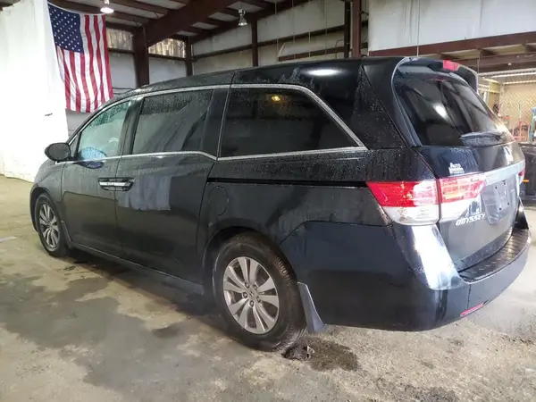 5FNRL5H68HB024516 2017 HONDA ODYSSEY - Image 2