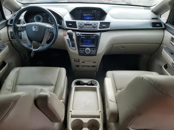 5FNRL5H68HB024712 2017 HONDA ODYSSEY - Image 8