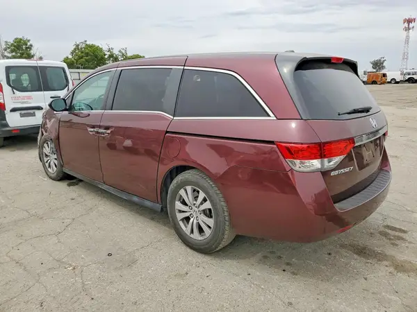 5FNRL5H68HB026556 2017 HONDA ODYSSEY - Image 2