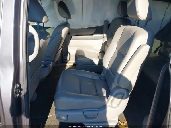 5FNRL5H69GB011398 2016 HONDA ODYSSEY - Image 8