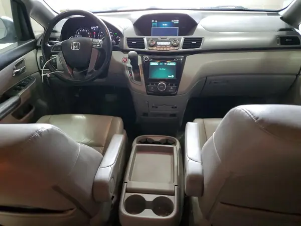 5FNRL5H69GB015970 2016 HONDA ODYSSEY - Image 8
