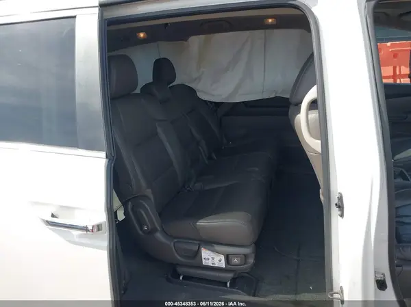 5FNRL5H69GB057636 2016 HONDA ODYSSEY - Image 8