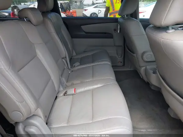 5FNRL5H69GB082360 2016 HONDA ODYSSEY - Image 8