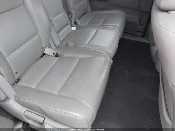 5FNRL5H69GB102834 2016 HONDA ODYSSEY - Image 8
