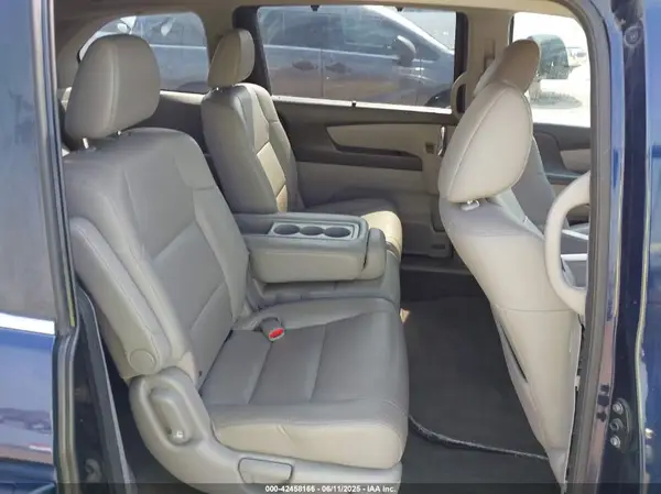 5FNRL5H69GB104907 2016 HONDA ODYSSEY - Image 8