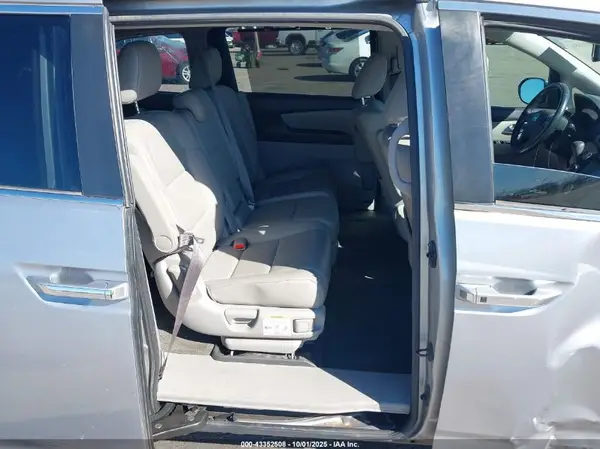 5FNRL5H69GB116412 2016 HONDA ODYSSEY - Image 8