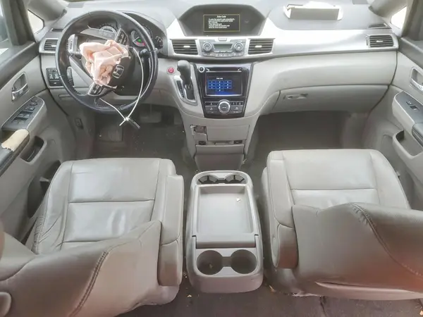 5FNRL5H69GB118502 2016 HONDA ODYSSEY - Image 8
