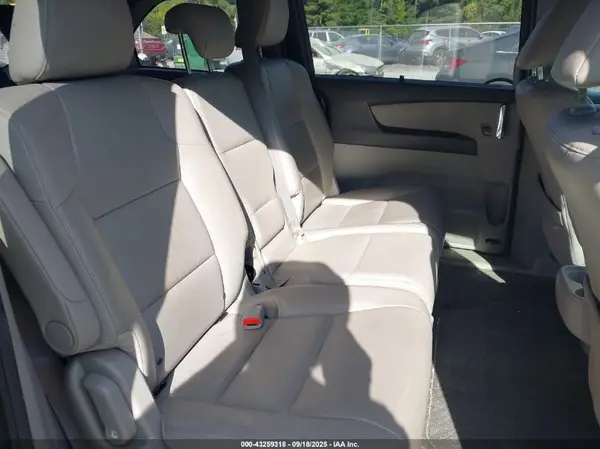5FNRL5H69GB143173 2016 HONDA ODYSSEY - Image 8