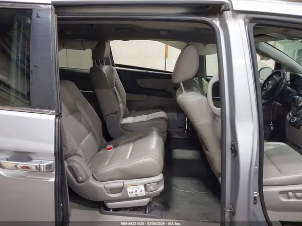 5FNRL5H69GB151953 2016 HONDA ODYSSEY - Image 8