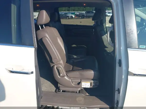 5FNRL5H69GB163083 2016 HONDA ODYSSEY - Image 8