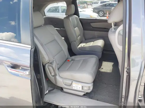 5FNRL5H69GB164542 2016 HONDA ODYSSEY - Image 8