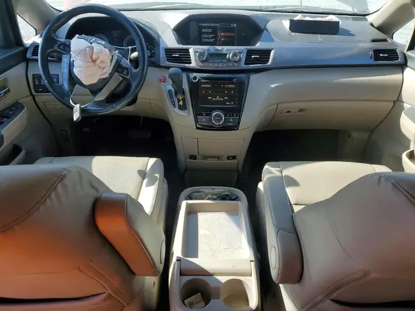 5FNRL5H69HB004212 2017 HONDA ODYSSEY - Image 8