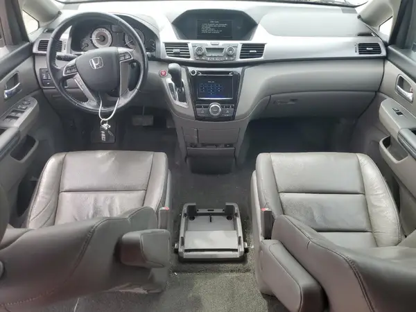 5FNRL5H69HB011998 2017 HONDA ODYSSEY - Image 8