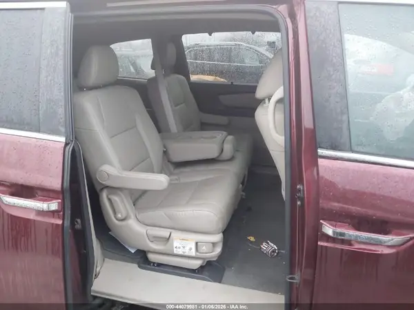 5FNRL5H69HB015212 2017 HONDA ODYSSEY - Image 8