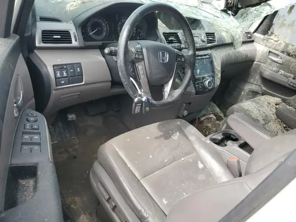 5FNRL5H69HB020636 2017 HONDA ODYSSEY - Image 8