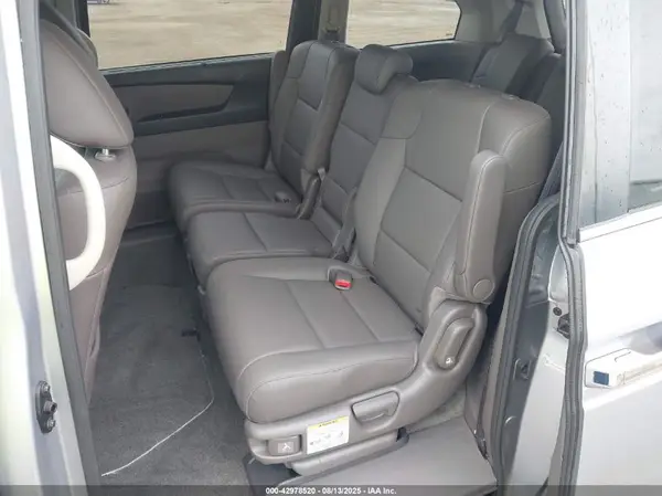 5FNRL5H69HB021009 2017 HONDA ODYSSEY - Image 8