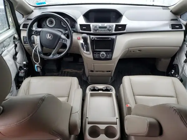 5FNRL5H69HB026842 2017 HONDA ODYSSEY - Image 8