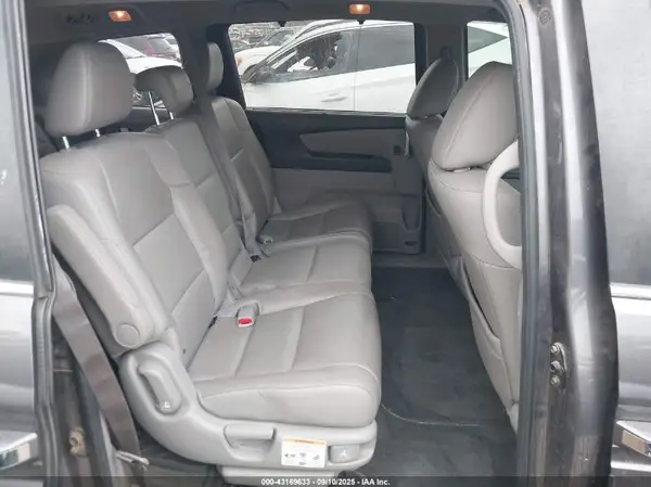 5FNRL5H6XGB006999 2016 HONDA ODYSSEY - Image 8