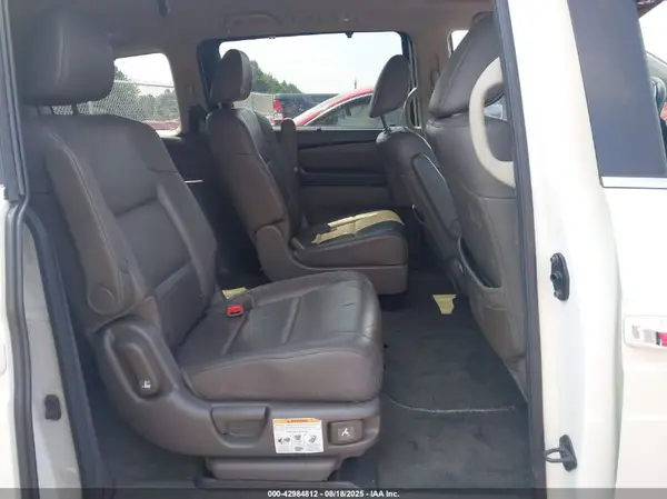 5FNRL5H6XGB008882 2016 HONDA ODYSSEY - Image 8