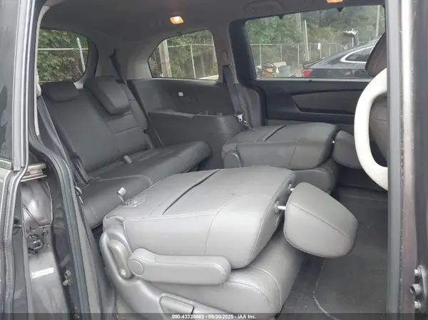 5FNRL5H6XGB039548 2016 HONDA ODYSSEY - Image 8