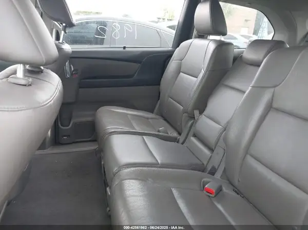 5FNRL5H6XGB053658 2016 HONDA ODYSSEY - Image 8