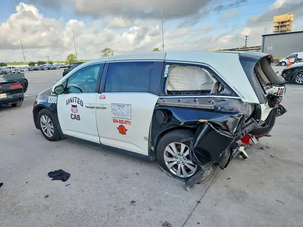 5FNRL5H6XGB055720 2016 HONDA ODYSSEY - Image 2